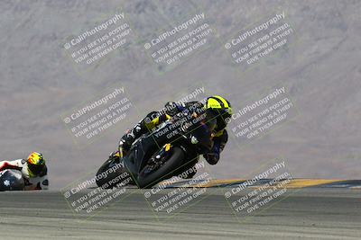 media/Apr-10-2022-SoCal Trackdays (Sun) [[f104b12566]]/Turn 9 (130pm)/